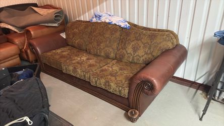 Couch, over sized chair and two ottomans