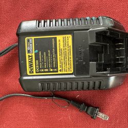 Dewalt Charger 12 Volt.