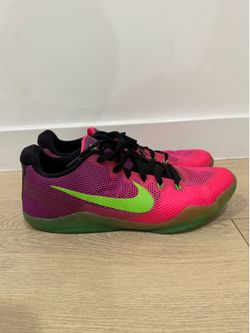 Nike Kobe 11 Mambacurial 2016 Size 10.5 Purple Green Mercurial