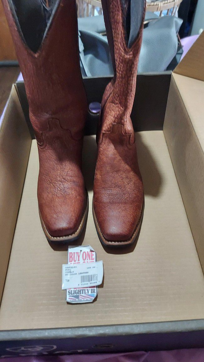 New Dandales Women's Size 7B Abilene Boots