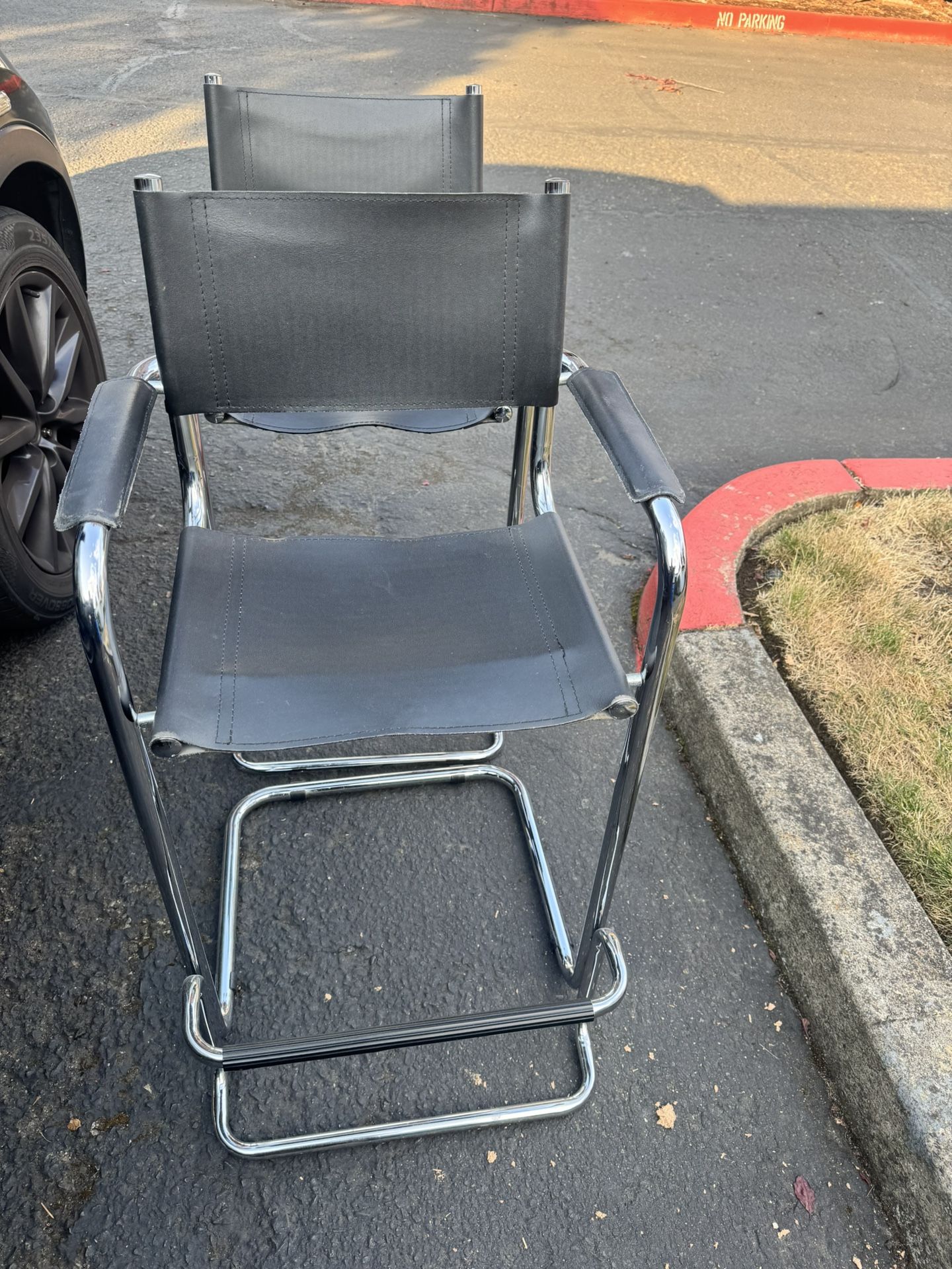 Bar stools —- Free 