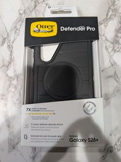 OtterBox Samsung S26+ Defender Series Pro Case with Magnets - Black