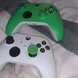 Xbox controllers 2 for $35