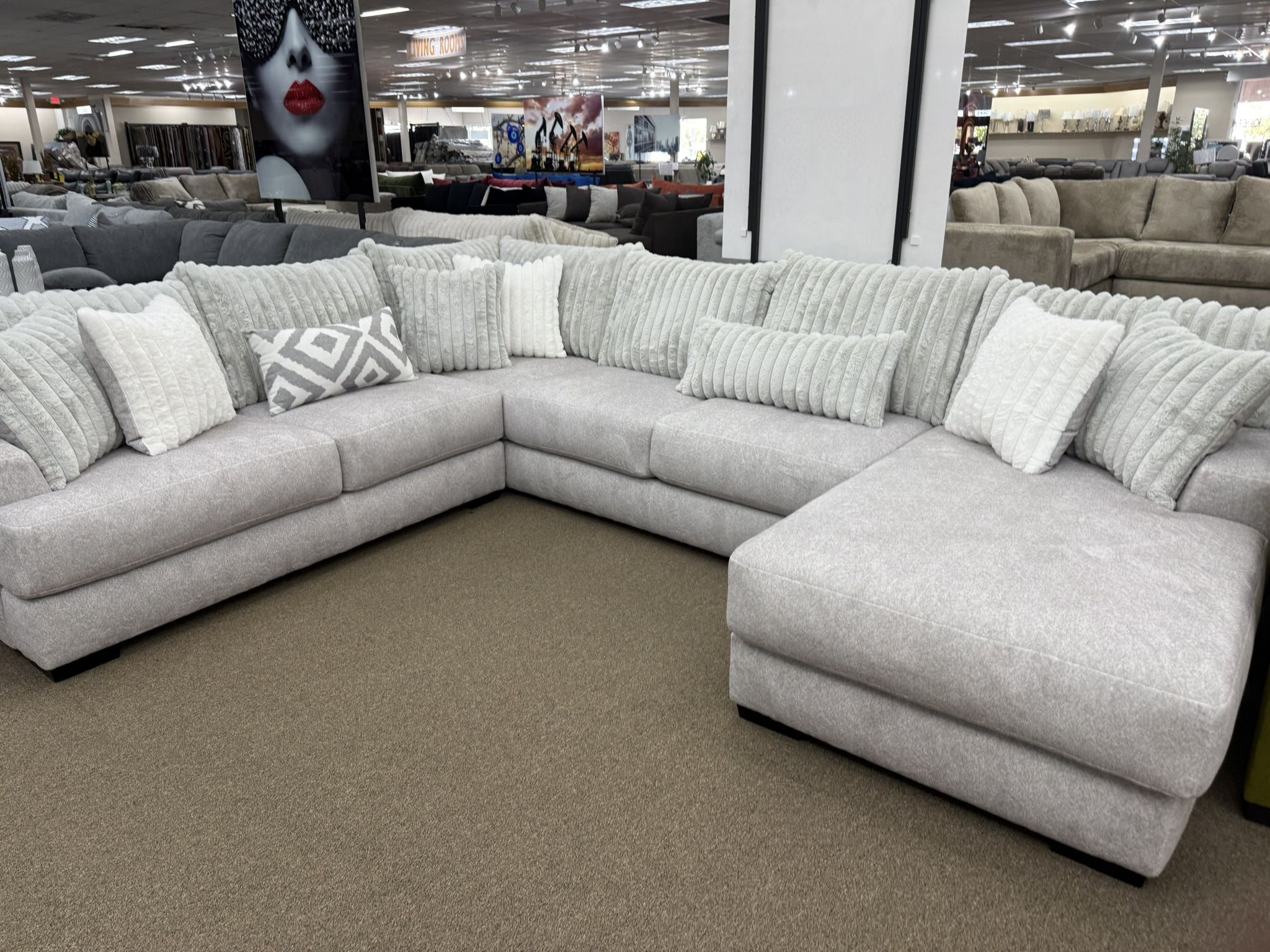 ¡Great Deals Only $10 Down!