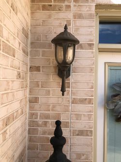 Outdoor light fixtures, bronze color , 15inches tall