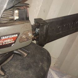 Craftsman Turbo Gas Powered Chainsaw With 18 Inch Bar