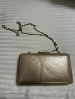 Women’s bag each