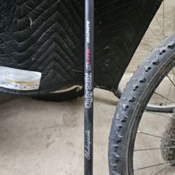 Uglystik Elite With Avenger 