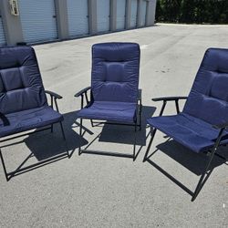 Set Of 3 Navy Blue Padded Folding Lawn Chairs