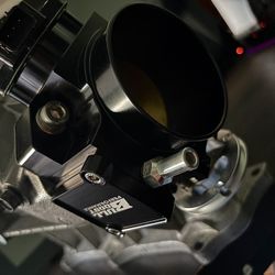 RSX Type S manifold/throttle Body