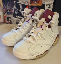 Authenticity Guarantee
Air Jordan 6 Retro Nike Air Maroon 2015 384664-116 Size 9