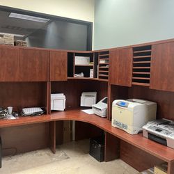 Office furniture / cabinets/ desk