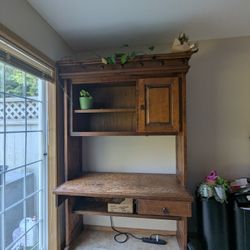 Desk Hutch