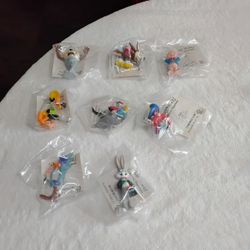 Collectable Looney Tunes From Shell.  All 8 For 