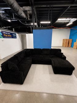 🛋️ New Oversized Black Corduroy U-Shaped Sectional Sofa-Sleeper-Storage-Charging