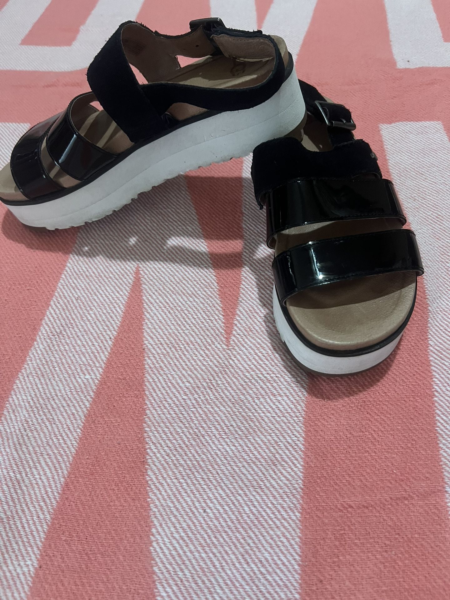 Uggs Slippers