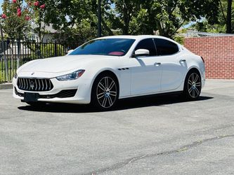 2019 Maserati Ghibli
