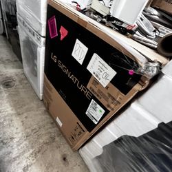 LG SIGNATURE GAS DRYER 29”