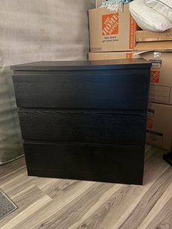 Black Dresser