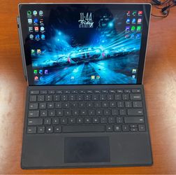 Microsoft Surface Pro 7+ | i5 | 16GB RAM | 256GB SSD | Keyboard + MetaPen Included