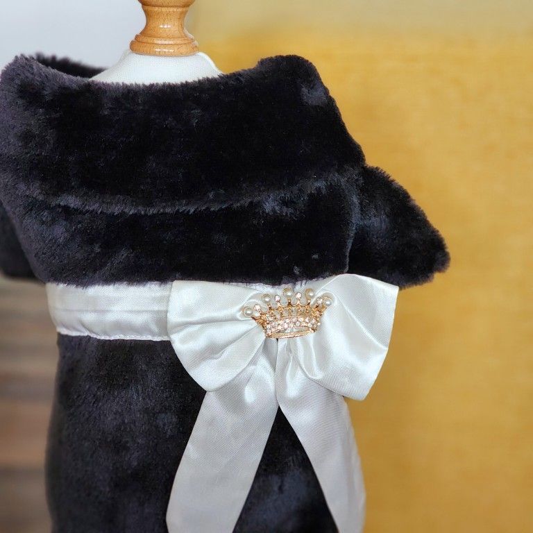 Dog/Cat/Pet Clothing! $10 each!