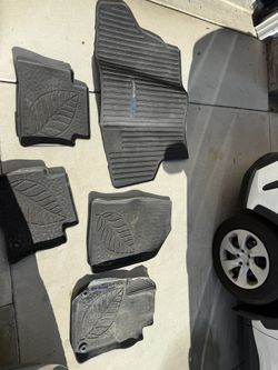Toyota Prius Prime Rubber Mats