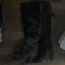 Black Boots Size 7.5