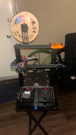 Ender 3d printer w/ beige filament /OBO