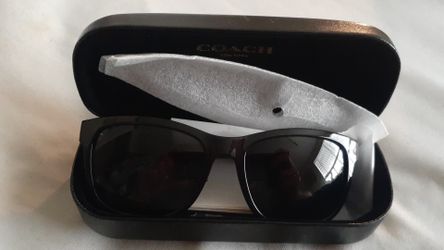 Coach sun glasses
