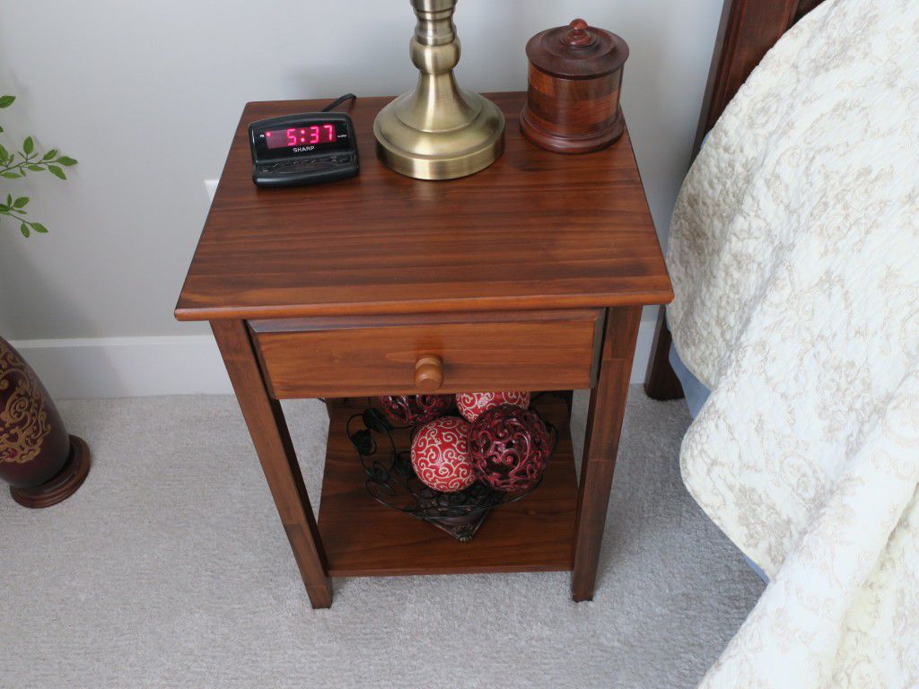 2 Solid Wood Walnut Finish End Tables/Night Stands