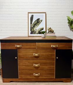 Vintage Mid Century Modern Style Credenza / Buffet