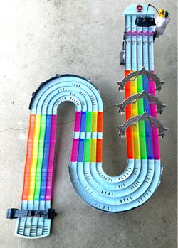 Hot Wheels Mario Kart Rainbow  Track