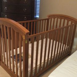 Like New  High Quality , Real Cherry Convertible  Baby Crib With Mattresse, 