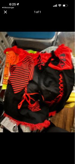 Pirate woman costume