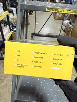 AUXITO Q16 LED Headlight Bulbs 9005 HB3 6000K White IP67 Waterproof High Low Beam 2 Pack Car Head Lamps DC 9-30V Long Life 50000 Hours Bright Upgrade 