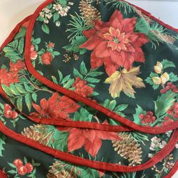 Set of4 Fabric Holiday Placemats