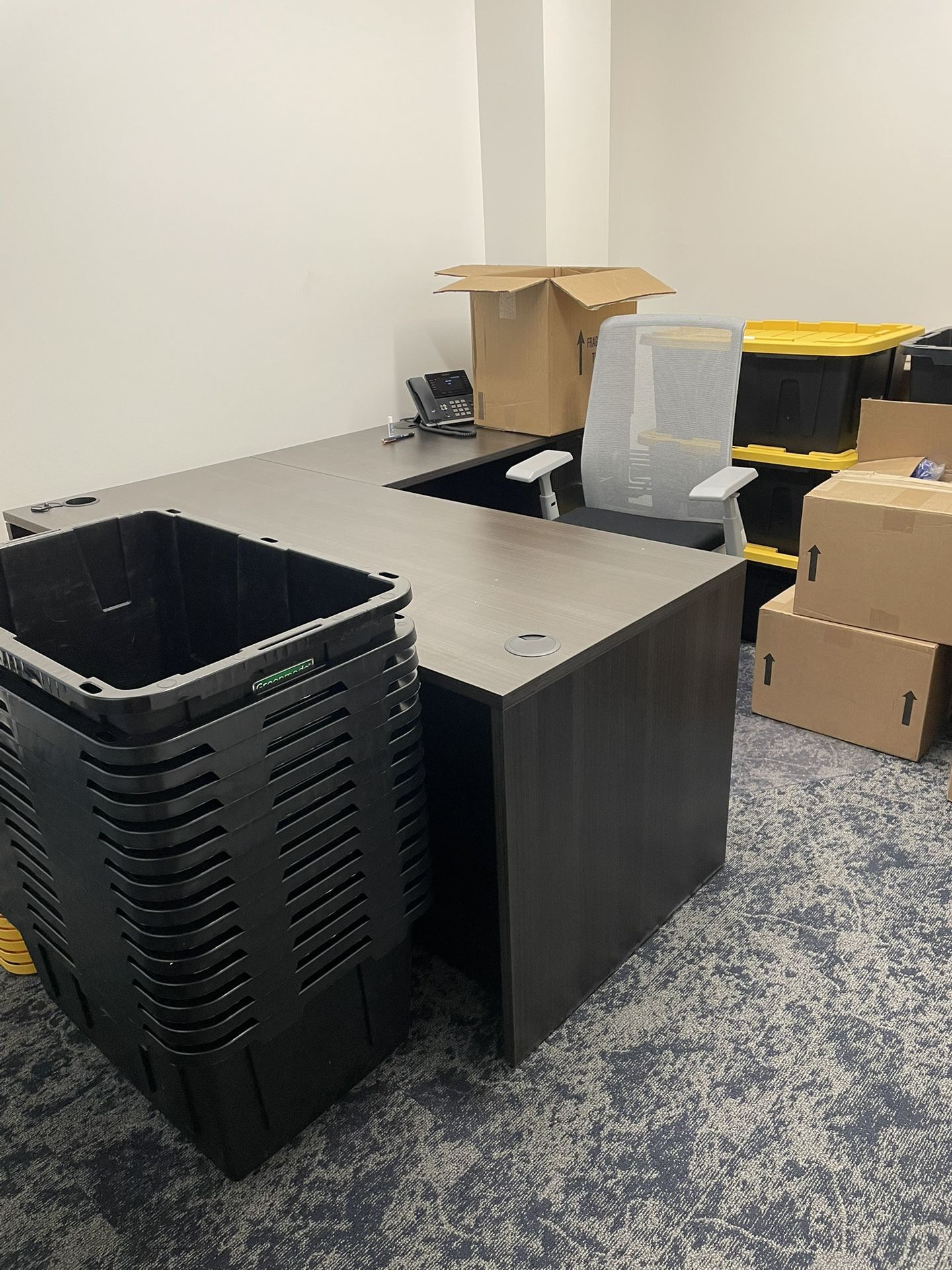 Like New Gray Desk With Return
