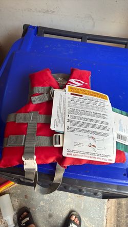 Stearns children boating vest (life jacket)