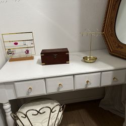 White Wooden Desk 