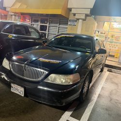 2006 Signature Limited Town Car 