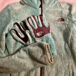 The North Face - Jacket & Gloves set