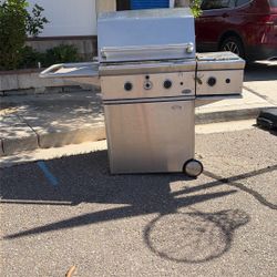 Working BBQ  (Very Heavy)