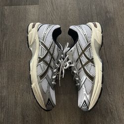 ASICs gel 1130 white clay