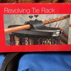 Revolving tie Rack