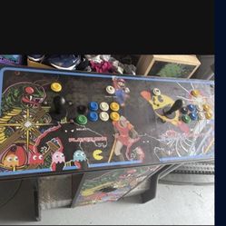 Arcade Pedestal With 260 Games