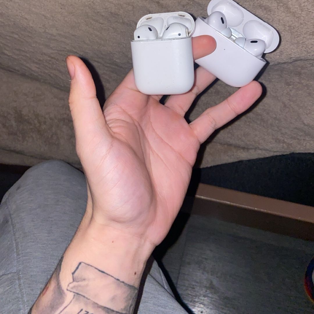 Selling AirPods If You Want To Shop Txt Me For Prices Asap‼️‼️
