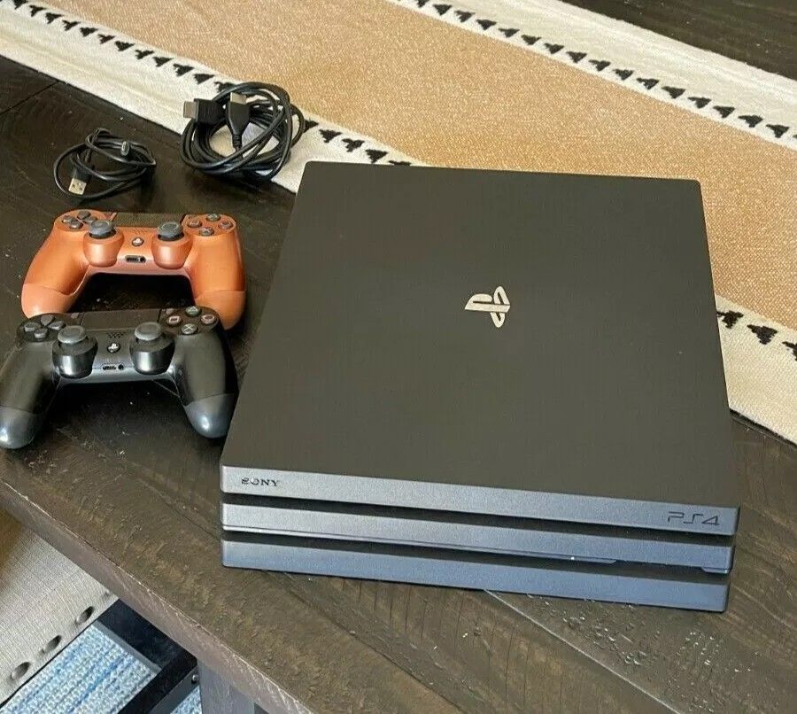 PS4 PRO