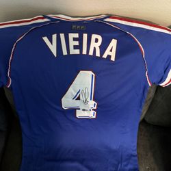 FIFA World Cup France Patrick Vieira Autographed Jersey Beckett