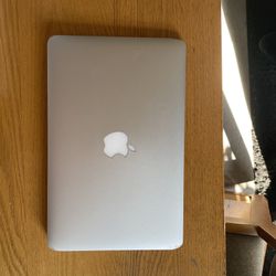 MacBook Air 11inch 