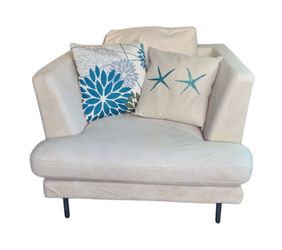 Furniture must go Sofa, Couch, and 2 Oversized Chairs